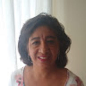 Meet your Posher, Zoila